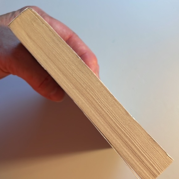 📚2/$6 A Swiftly Tilting Planet #3 in the Time Quintet Series - Picture 6 of 12